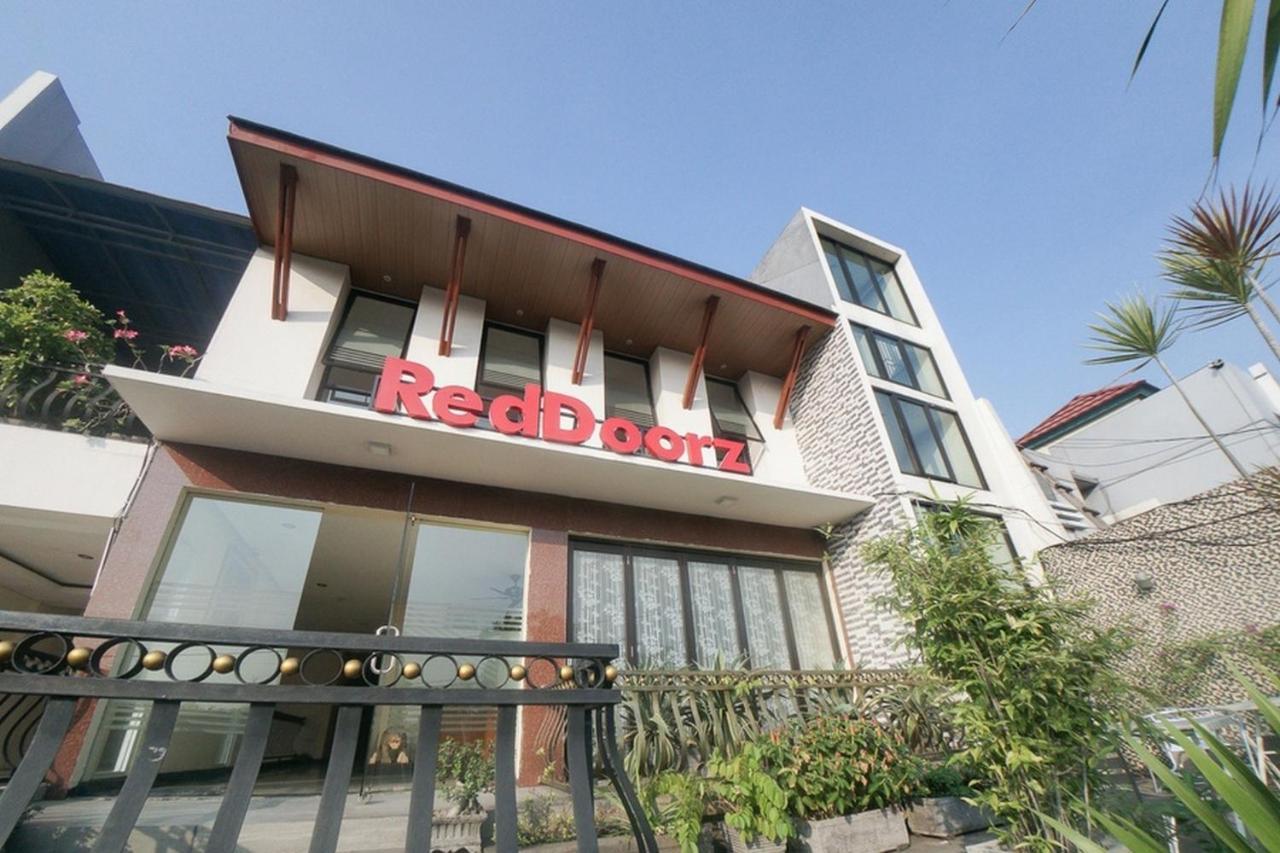 Reddoorz Near Pramuka Square Mall Wisma tamu Jakarta